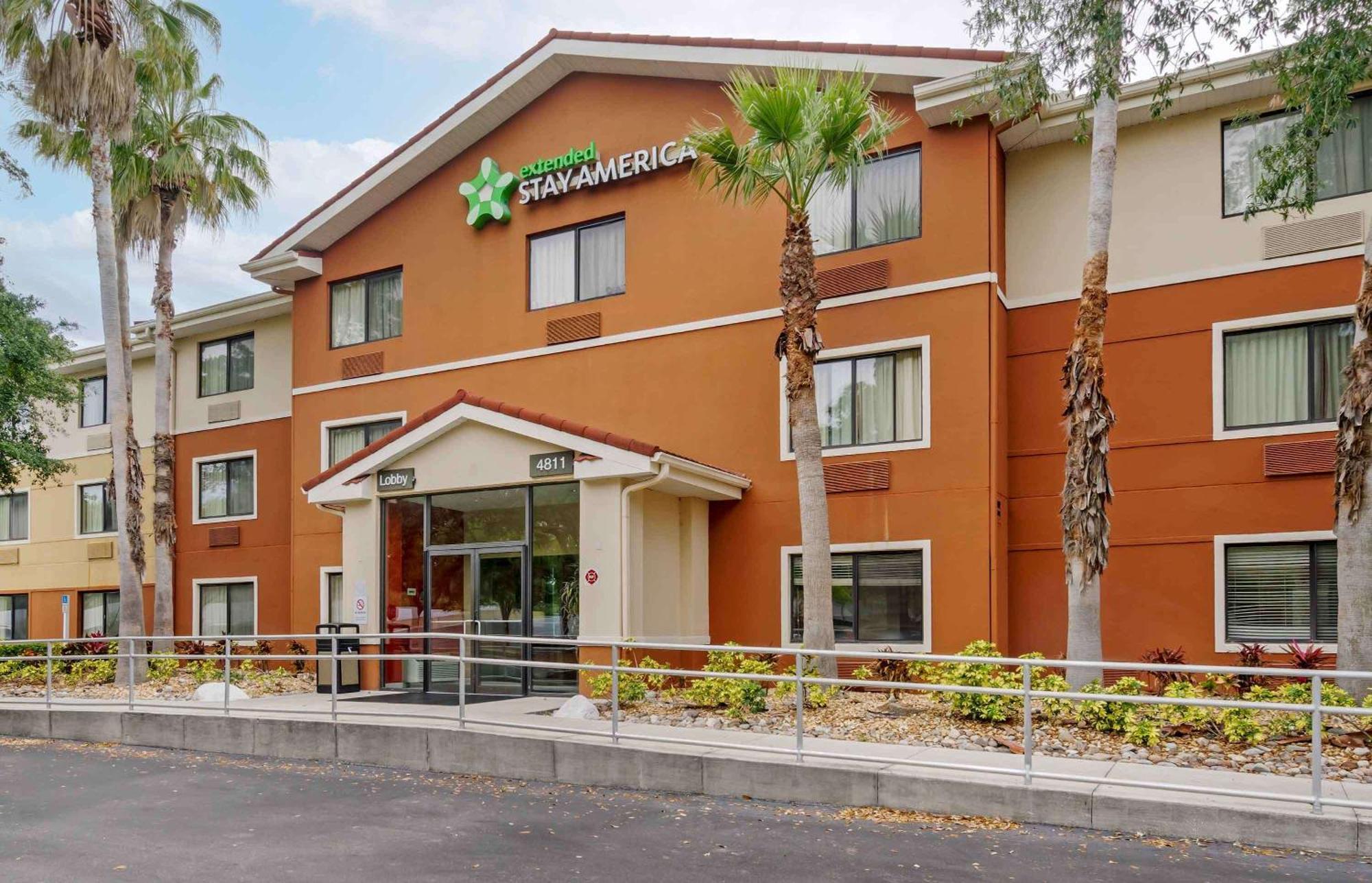 Extended Stay America Select Suites Tampa Airport Memorial Hwy Dış mekan fotoğraf