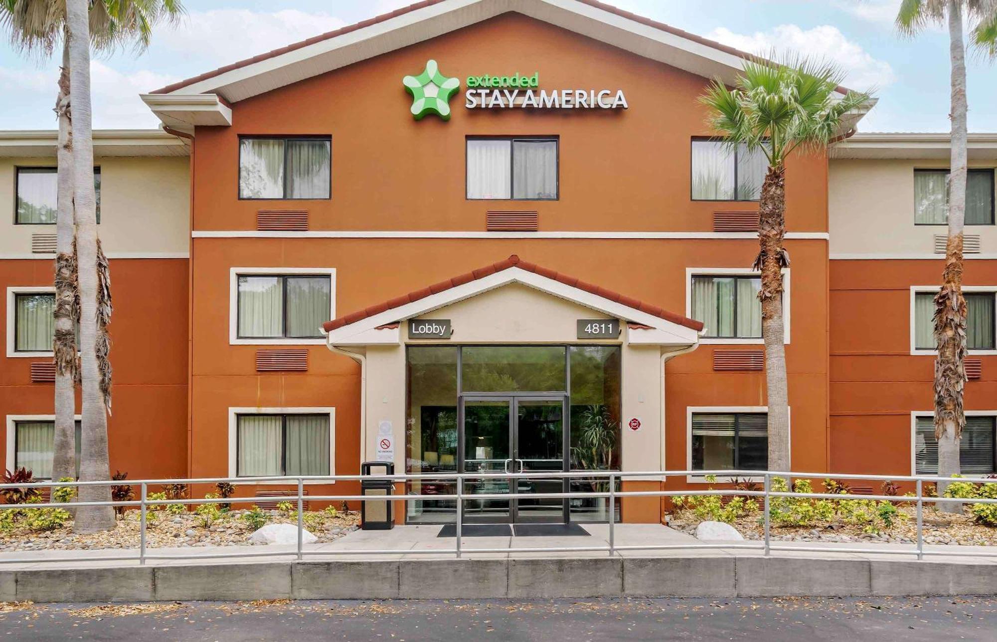 Extended Stay America Select Suites Tampa Airport Memorial Hwy Dış mekan fotoğraf